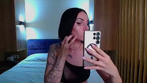 Julia online show from July 2026 02:52:02 PM