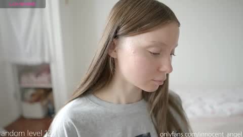 Snapshot of pureangeldolores chatting on October 2025 11:11:02 AM i dont do shows for free. watching here silently and waiting for me to start showing you something for free is useless online show from October 2025 11:11:02 AM