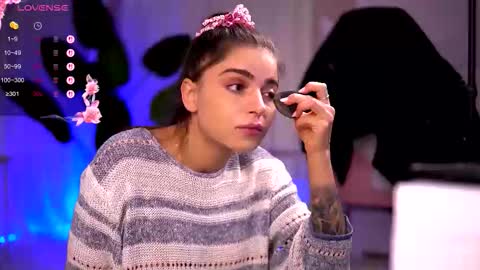 Snapshot of pureellie chatting on January 2026 07:45:01 AM Emily online show from January 2026 07:45:01 AM