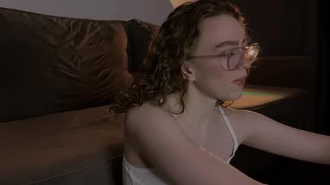 Marie online show from February 2025 10:48:02 PM