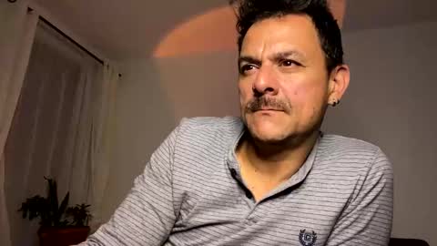 Snapshot of puro_love chatting on February 2026 03:22:02 AM Puro Love online show from February 2026 03:22:02 AM