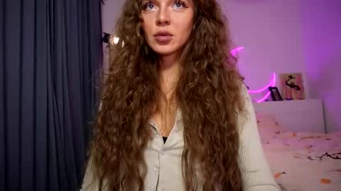 Snapshot of purple_baby chatting on October 2025 01:21:01 PM Sasha  wait you here 6 of November. will celebrate my B- day online show from October 2025 01:21:01 PM
