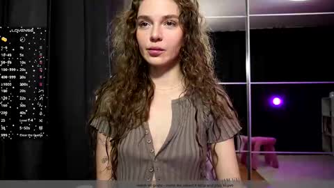 Sasha  wait you here 6 of November. will celebrate my B- day online show from December 2025 02:33:01 PM