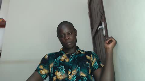 purple_hearts online show from February 2026 12:15:01 PM