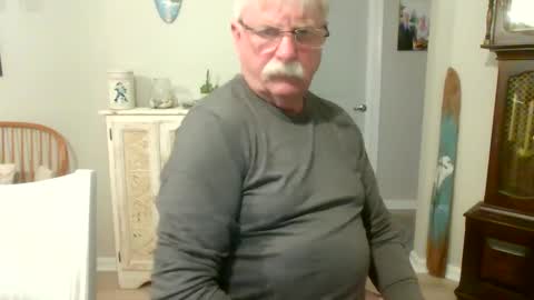 purpleshroom online show from February 2025 05:13:01 AM