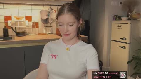 Snapshot of purrpure chatting on November 2025 07:17:01 PM Aileen online show from November 2025 07:17:01 PM