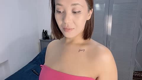 Snapshot of purrrfectmiko chatting on November 2025 05:47:02 PM Miko online show from November 2025 05:47:02 PM