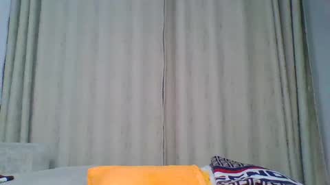 Snapshot of pussiey_tightte chatting on October 2025 12:08:01 AM Sweetpie online show from October 2025 12:08:01 AM