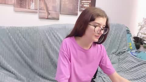 pussykatt_girl online show from February 2025 07:48:02 AM