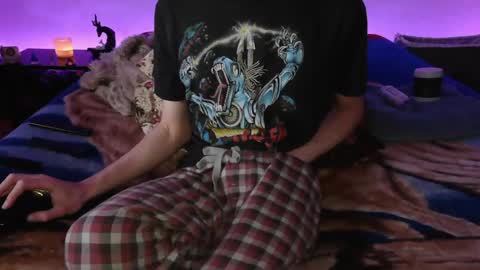 Snapshot of pussylover2182 chatting on February 2025 06:08:02 AM pussylover2182 online show from February 2025 06:08:02 AM