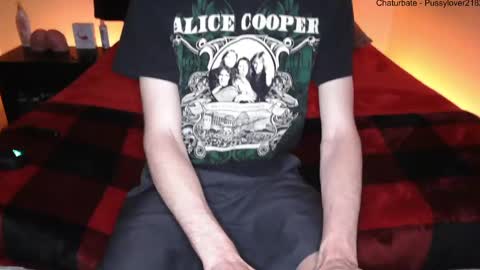 Snapshot of pussylover2182 chatting on September 2025 03:29:01 AM pussylover2182 online show from September 2025 03:29:01 AM