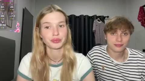 Snapshot of pussymoneywet chatting on June 2026 02:26:02 PM Lina online show from June 2026 02:26:02 PM
