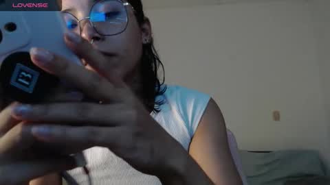 Izumi online show from September 2025 04:34:02 AM