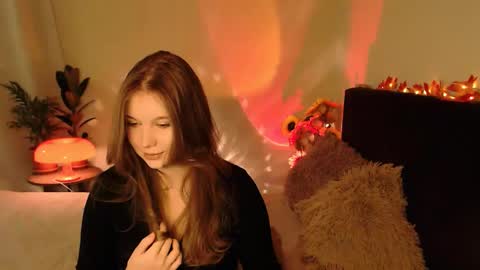 Snapshot of qt_nymph chatting on October 2025 12:06:01 PM Ariel online show from October 2025 12:06:01 PM