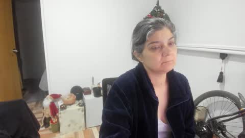 Snapshot of queemking chatting on January 2026 12:56:01 AM queemking online show from January 2026 12:56:01 AM