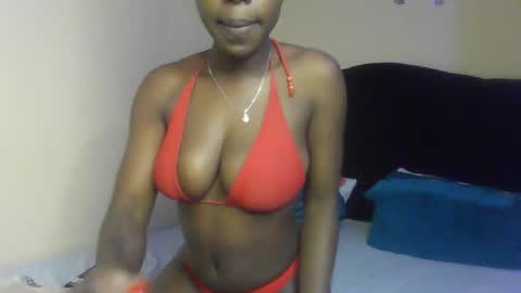 queen2034 online show from March 2026 08:12:01 PM