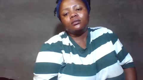 Snapshot of queen2302 chatting on May 2026 06:03:01 PM queen2302 online show from May 2026 06:03:01 PM