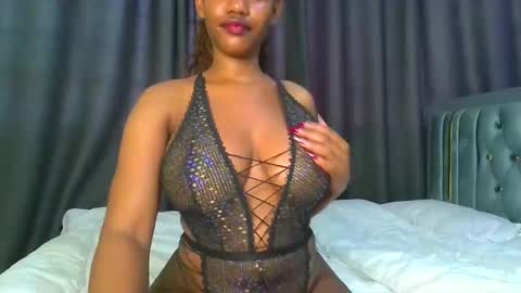 queen321850 online show from March 2026 11:58:01 AM