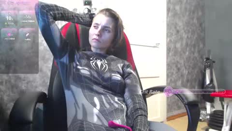 Lola online show from October 2025 10:40:02 AM