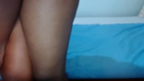 Snapshot of queen_12344 chatting on December 2024 09:48:02 AM emmie online show from December 2024 09:48:02 AM