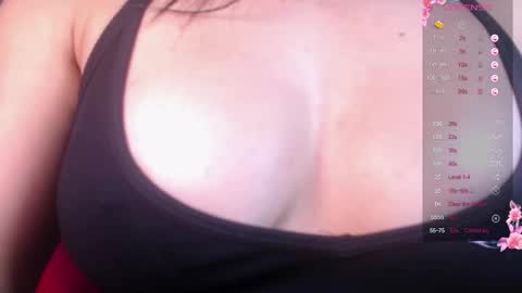 Snapshot of queen__abby chatting on October 2025 02:55:02 AM Queen Abby online show from October 2025 02:55:02 AM