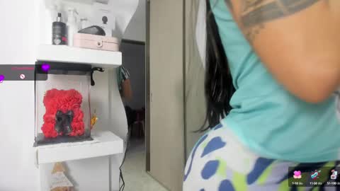 Snapshot of queen_antonella_oficial chatting on February 2025 11:42:02 AM QUEEN ANTONELLA online show from February 2025 11:42:02 AM