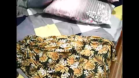 Snapshot of queen_ava05 chatting on October 2025 07:47:02 PM queen_ava05 online show from October 2025 07:47:02 PM