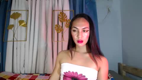 queen_danaya online show from June 2026 12:38:01 AM