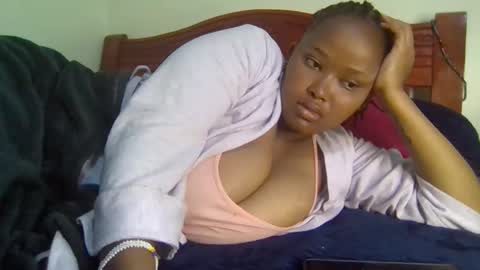 queen_doli online show from March 2026 01:25:01 AM