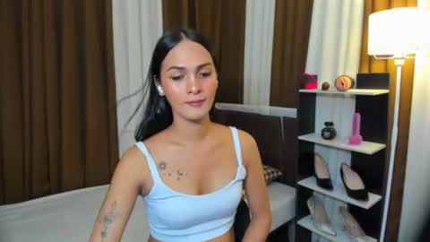 Snapshot of queen_dyosa chatting on November 2025 06:02:02 AM Queen Dyosa online show from November 2025 06:02:02 AM