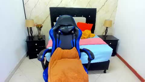 Snapshot of queen_ebony_69 chatting on July 2026 03:37:01 AM Queen online show from July 2026 03:37:01 AM