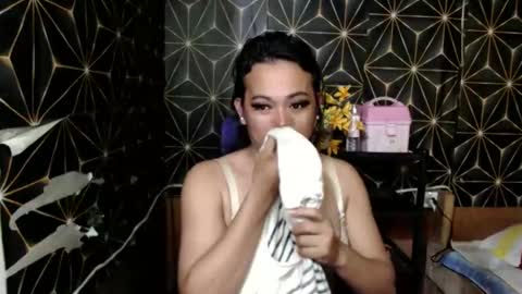 queen_ennah online show from January 2025 11:34:02 AM