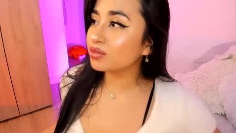 Snapshot of queen_liana chatting on December 2024 08:55:02 AM Liana  online show from December 2024 08:55:02 AM