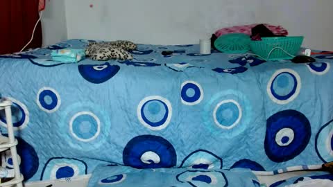 queen_luisadirty online show from May 2026 01:56:01 AM