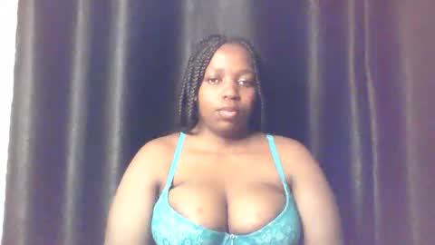QUEEN online show from February 2026 03:57:01 AM