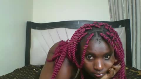 queen online show from March 2026 10:58:02 PM