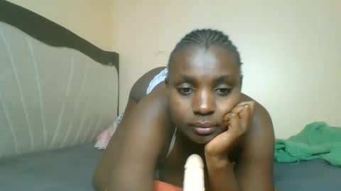 queen online show from June 2026 02:27:02 PM