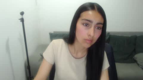 Snapshot of queenbyte_18 chatting on October 2025 07:54:02 PM queenbyte_18 online show from October 2025 07:54:02 PM