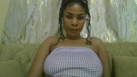 faithdoris online show from October 2025 03:51:02 PM