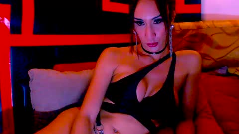 LadyAlpa online show from December 2024 08:04:01 PM