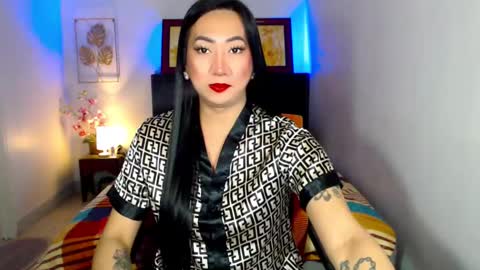 Snapshot of queenmistressts chatting on February 2025 12:54:01 PM QUEEN online show from February 2025 12:54:01 PM