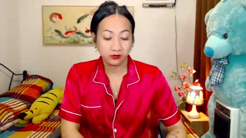 Snapshot of queenmistressts chatting on June 2026 04:16:02 PM QUEEN online show from June 2026 04:16:02 PM