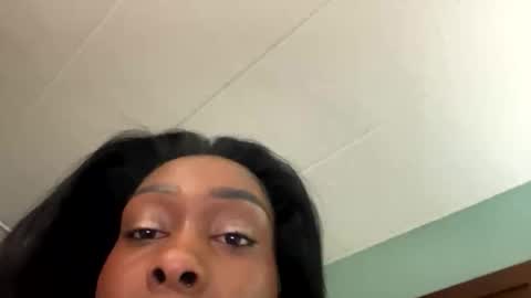 Snapshot of queenmorgan777 chatting on November 2025 04:01:02 AM queenmorgan777 online show from November 2025 04:01:02 AM