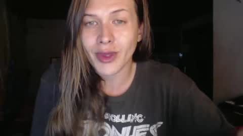 Nico online show from November 2025 03:42:02 AM