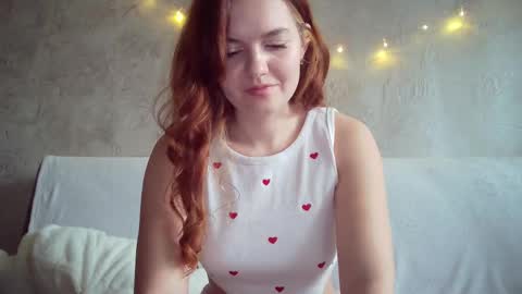 Snapshot of queenofmodels chatting on February 2025 06:13:02 AM QueenOfModels online show from February 2025 06:13:02 AM