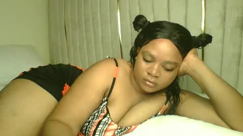 Snapshot of queenofsouls chatting on January 2025 02:54:02 AM . online show from January 2025 02:54:02 AM