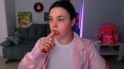 Snapshot of queenofthesense chatting on January 2026 12:21:02 PM Patricia online show from January 2026 12:21:02 PM