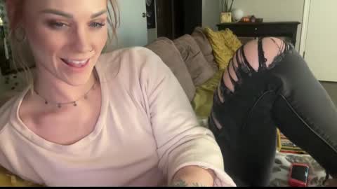 Bree online show from September 2025 06:15:01 AM