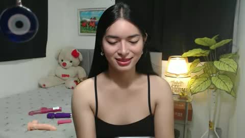 QueenPinay69 online show from October 2025 02:16:01 PM
