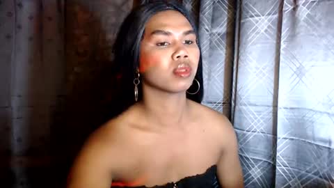 queenpinayebony_xx online show from July 2026 11:47:01 AM